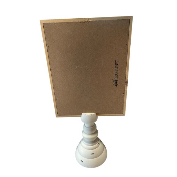 New Chalk Couture 5.5 X 7.5 Framed Boutique Board and Distress Pillar Stand - Picture 7 of 9